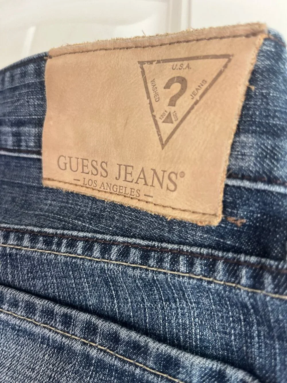 Guess Jeans Desmond Relaxed Fit Men's 32x32 Dark Wash Denim